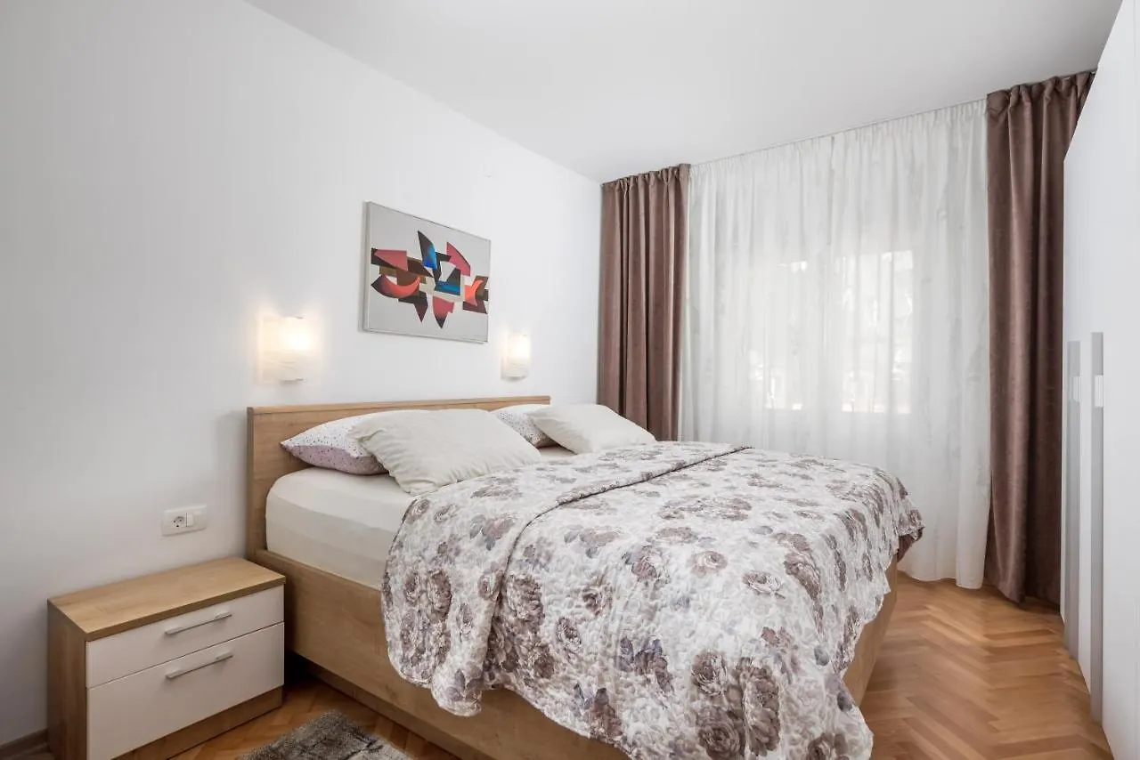 Relax Fiume Apartment 0*, Rijeka Croatia
